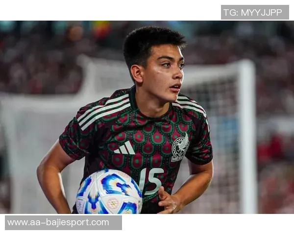 皇马关注17岁墨西哥中场莫拉身价450万欧引发热议